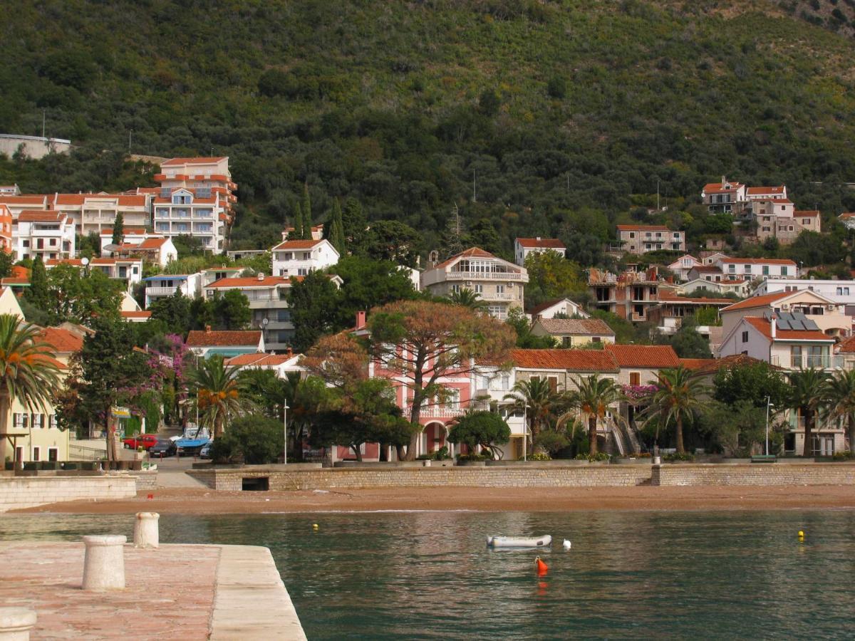 Petrovac Apartments Pod Lozom With Seaview חדר תמונה