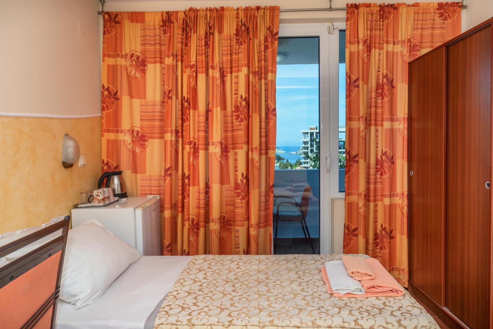 Petrovac Apartments Pod Lozom With Seaview חדר תמונה